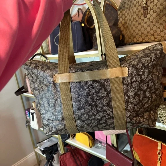 Yves Saint Laurent Giraffe Tote Bag - Picture 2 of 4